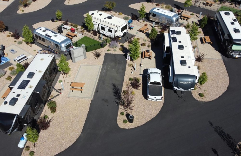 What common mistakes should you avoid when using a 2-seat 4WD campervan?